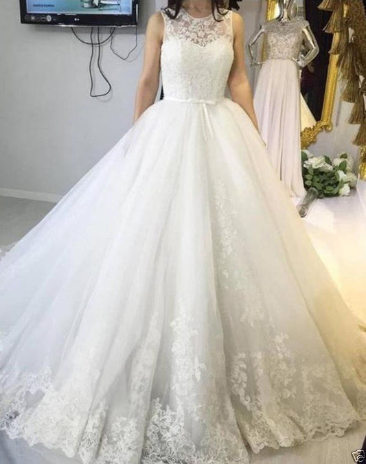 Elegant Sweetheart Tulle With Appliques Ball Gown Wedding Dresses