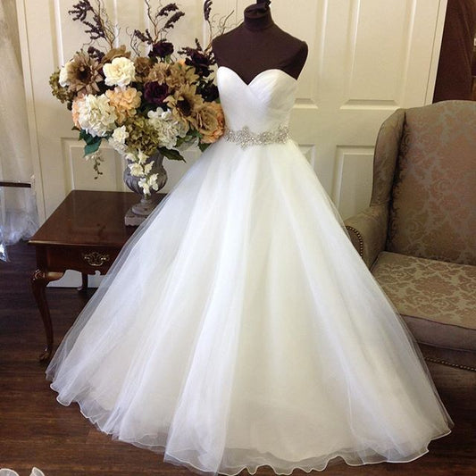 Cheap 2024 A Line Sweetheart Organza With Beaded Belt Wedding Dresses