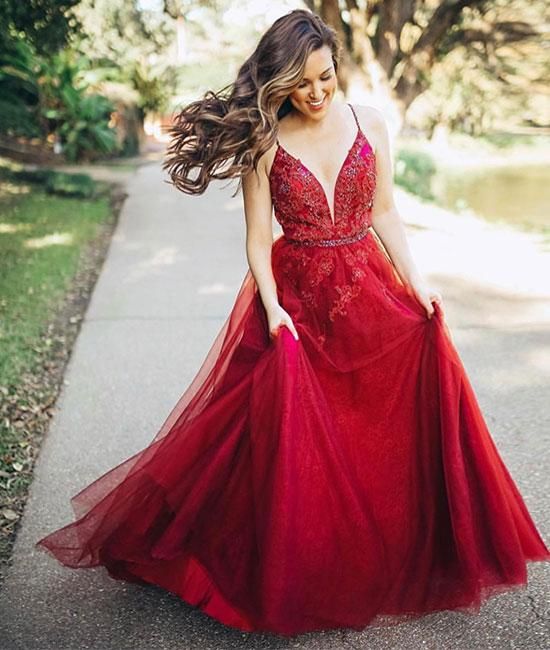 2024 A Line Tulle Backless Sweetheart Red Beaded Long Prom Dresses