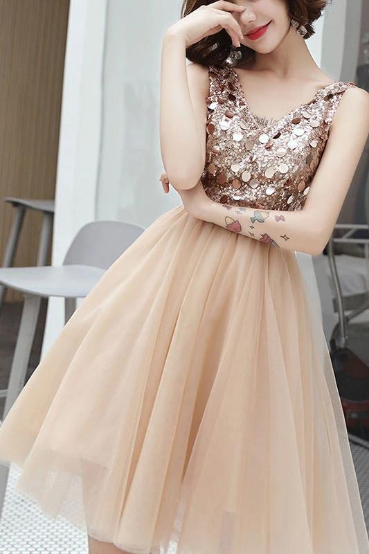 Sparkly V Neck Short Tulle Homecoming Dress, Shiny Above Knee Graduation Dress N2140